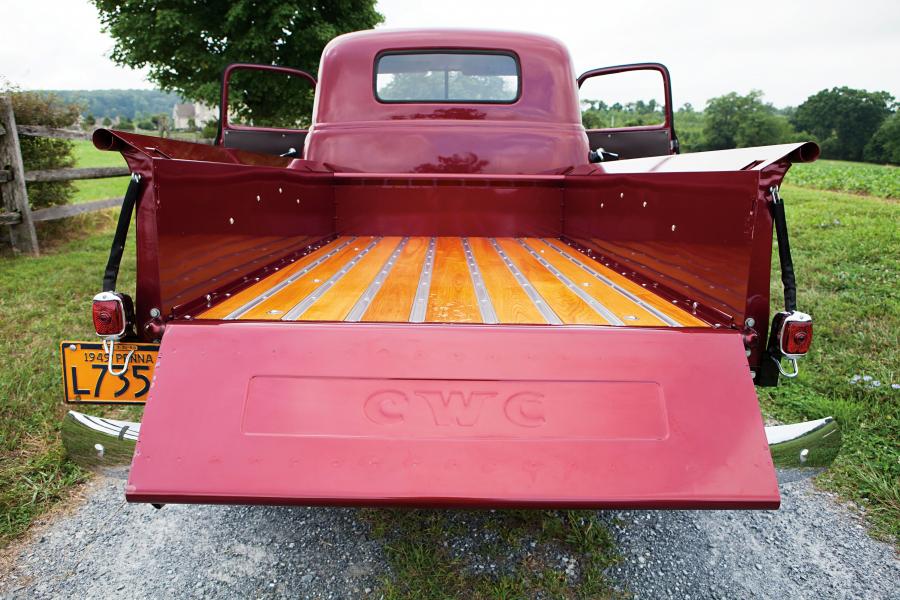  GMC 150 34-Ton Pickup Truck 1949 года  (фото 6 из 30)